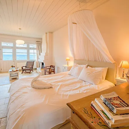 Beachfront Pelion Getaways - Palia דירה